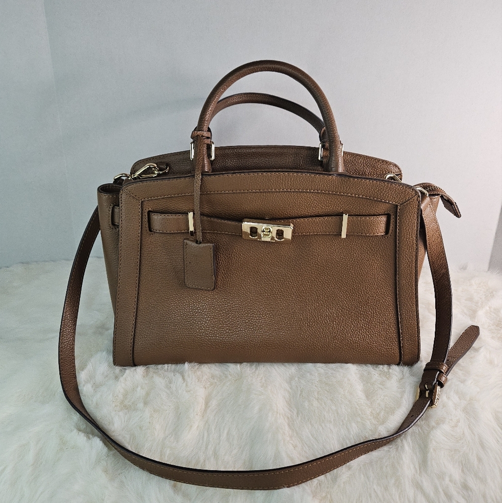 Elegant Brown Leather Handbag